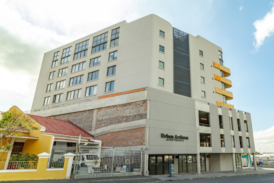 1 Bedroom Property for Sale in Woodstock Western Cape